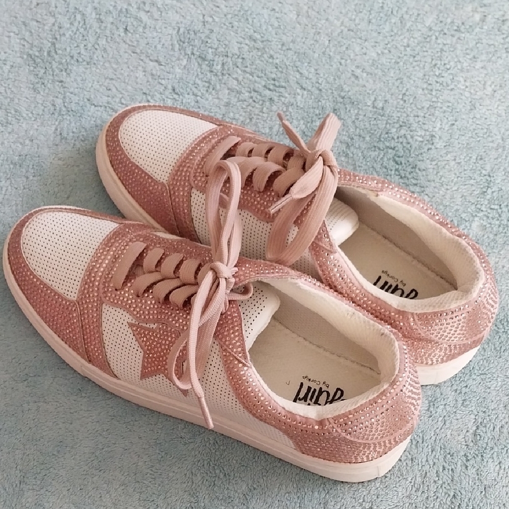 Hey Girl By Corky's Legendary Blush Crystal Sneakers Size 9